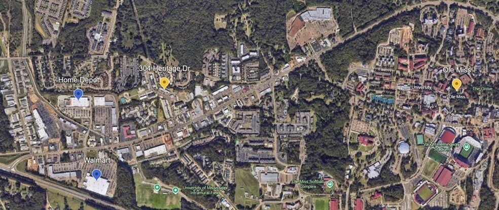 More Photos Of 304 Heritage Dr, Oxford General Retail For Sale