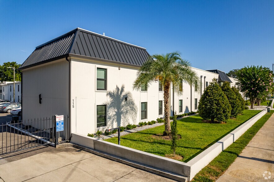 Primary Photo Of 115 S Lois Ave, Tampa Multifamily For Sale