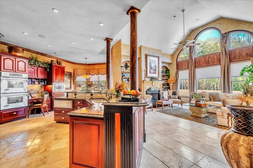 More Photos Of 2079 Highway 85, Senoia Specialty For Sale