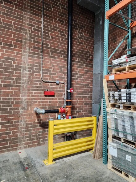 More Photos Of 750 Imperial Ct, Charlotte Distribution For Sale