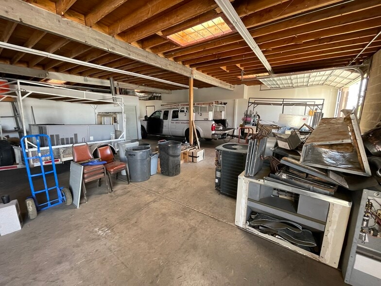 More Photos Of 950 E Baseline Ave, Apache Junction Warehouse For Lease