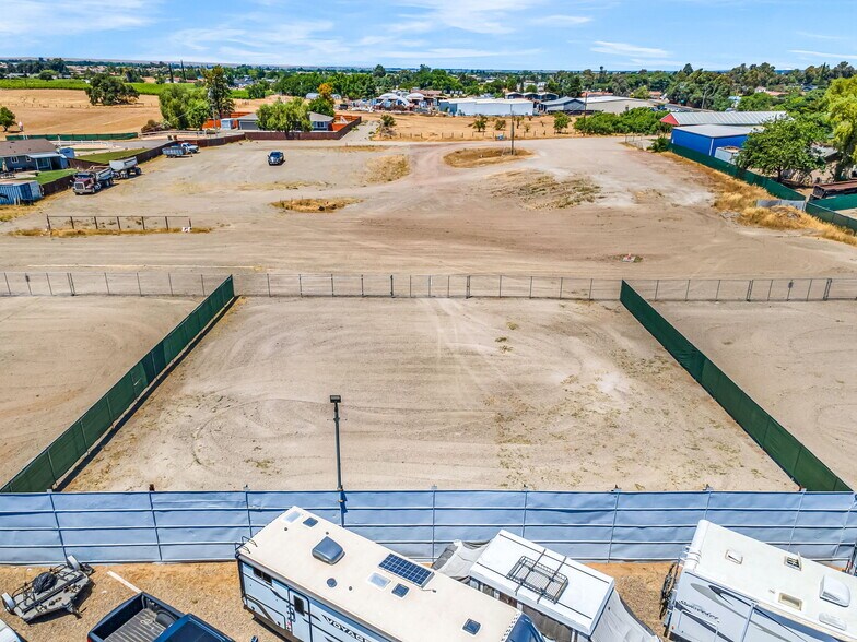 More Photos Of 6181 Brentwood Blvd, Brentwood Land For Lease