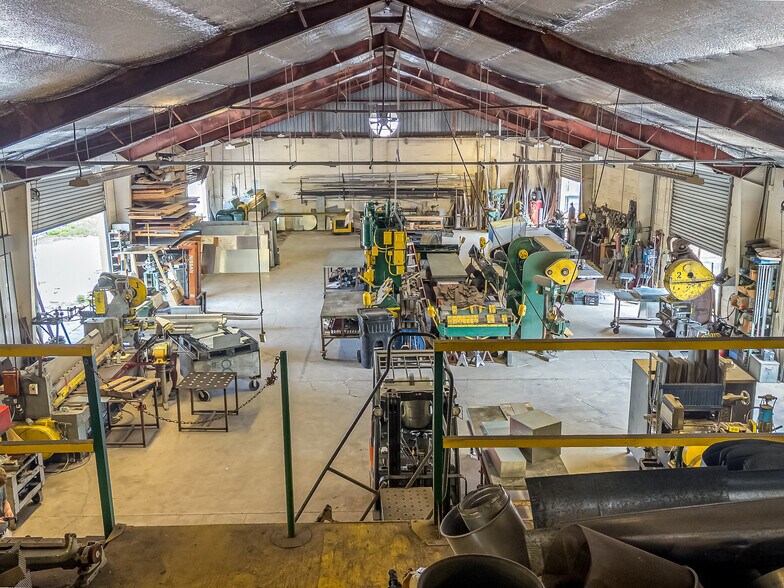 More Photos Of 4313 W South Ave, Tampa Warehouse For Sale