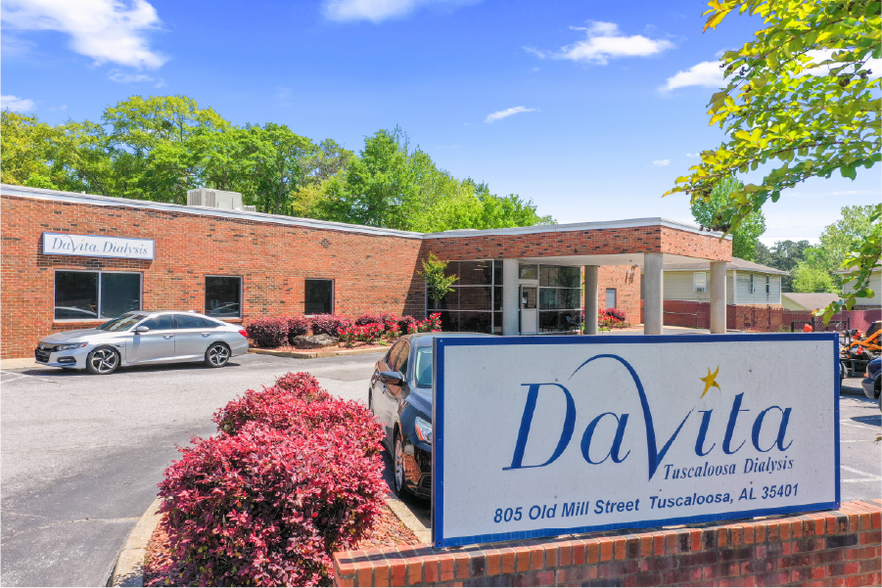 Primary Photo Of 805 Old Mill St, Tuscaloosa Medical For Sale