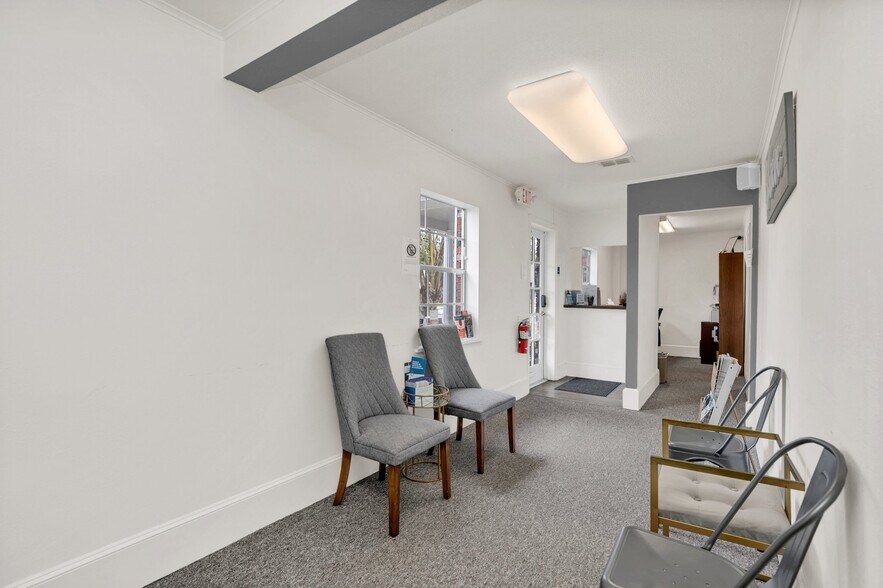 More Photos Of 1400 E Robinson St, Orlando Medical For Sale