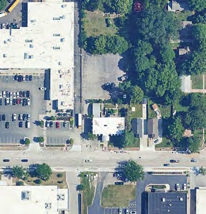 More Photos Of 2809 W 47th St, Westwood Office For Sale