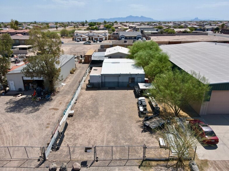 More Photos Of 15329 S Sunland Gin Rd, Arizona City Auto Repair For Sale