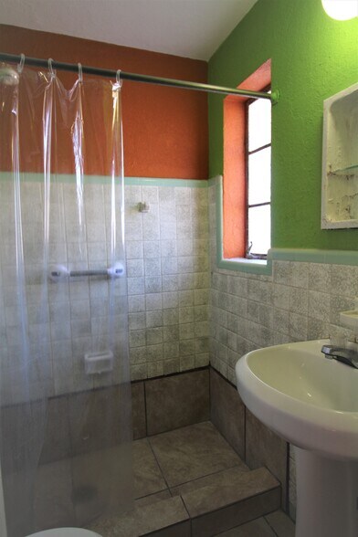 More Photos Of 7330 4th St N, Saint Petersburg Hotel For Sale