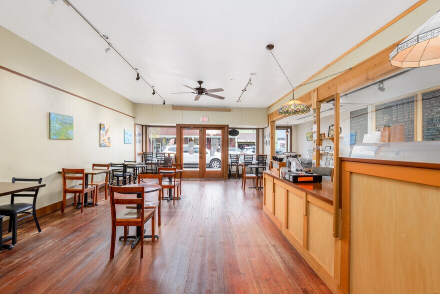 More Photos Of 128 W 1st St, Port Angeles General Retail For Sale