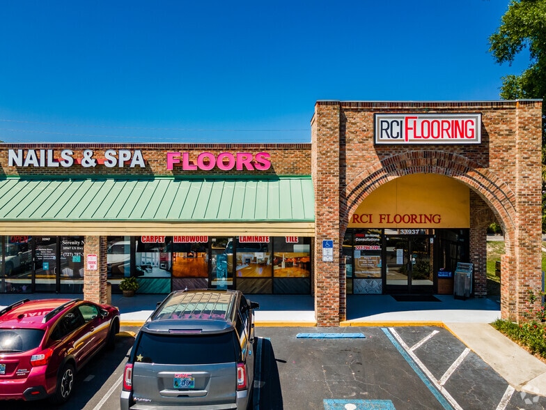 More Photos Of 33821-33983 US Highway 19 N, Palm Harbor Unknown For Lease