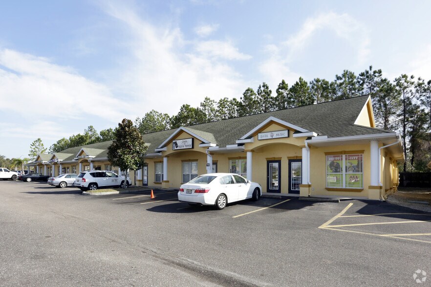 More Photos Of 10353 Cross Creek Blvd, Tampa Office For Lease