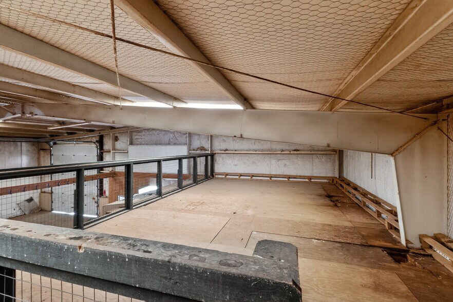 More Photos Of 150 Private Road 3367, Gladewater Industrial For Sale