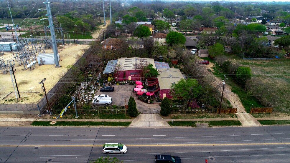 More Photos Of 2006 Pinn Rd, San Antonio Warehouse For Sale