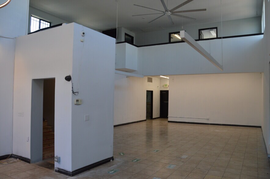 More Photos Of 3502 S 74th St, Tacoma Storefront Retail Office For Sale