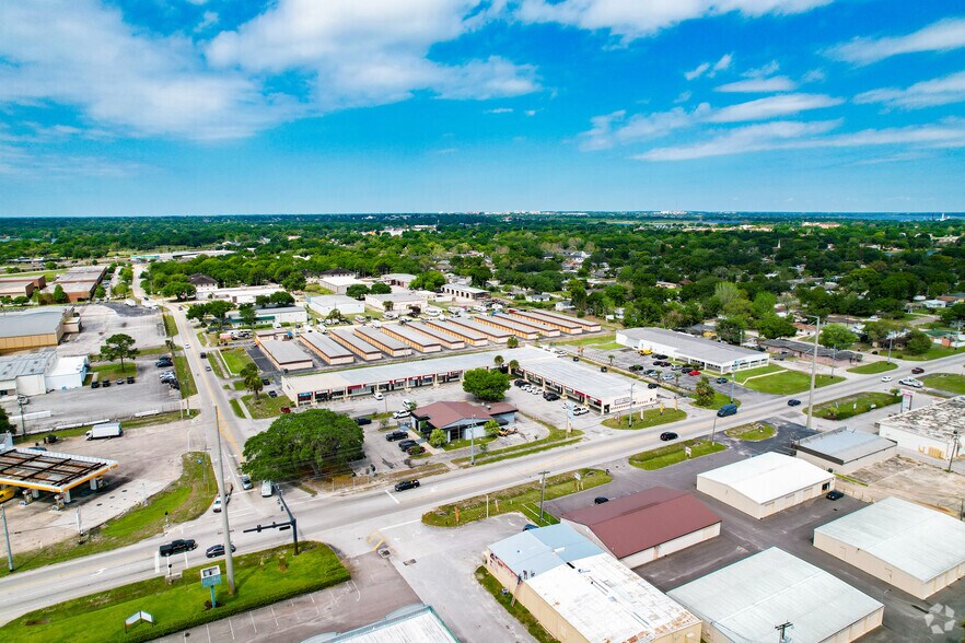 More Photos Of 2101-2207 S Combee Rd, Lakeland General Retail For Sale