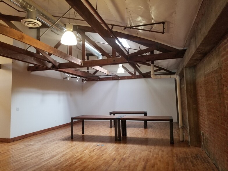 More Photos Of 1800 Essex St, Los Angeles Office Residential For Lease