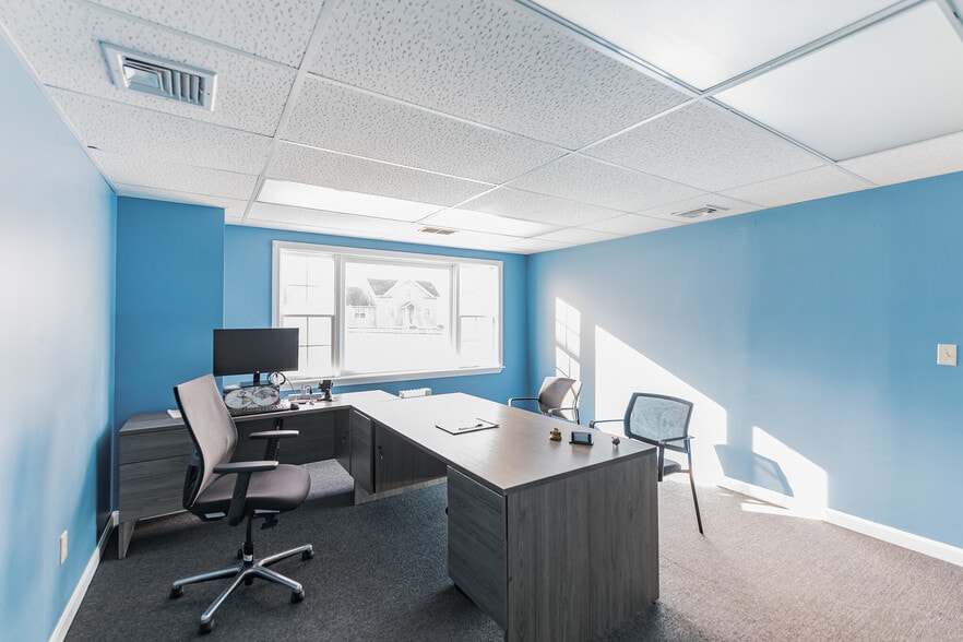 More Photos Of 34 Academy Hill Rd, Plainfield Office For Sale