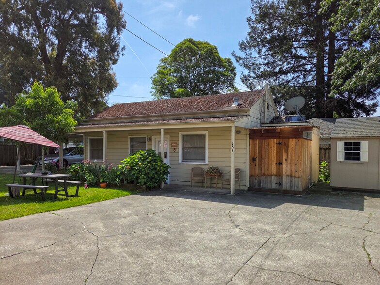 More Photos Of 150 W 8th St, Santa Rosa Apartments For Sale