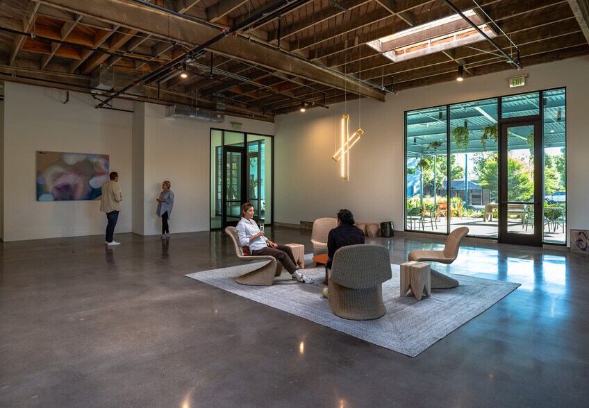 More Photos Of 3333 Casitas Ave, Los Angeles Unknown For Lease