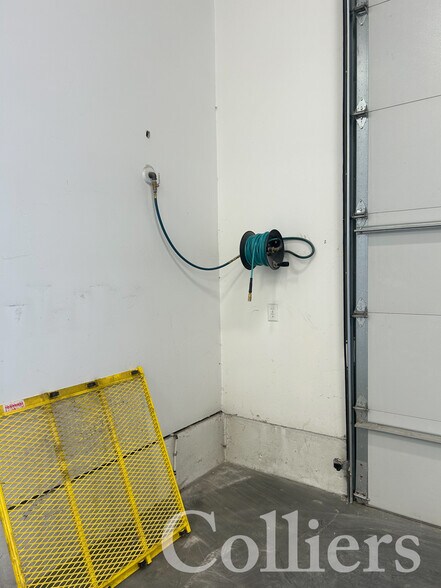 More Photos Of 12820 Go Way Ave, Pocatello Warehouse For Lease