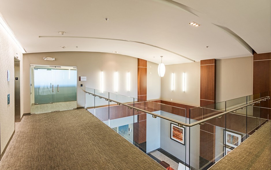 More Photos Of 3410 E University Dr, Phoenix Office For Lease