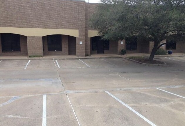 More Photos Of 3131 E 29th St, Bryan Loft Creative Space For Lease