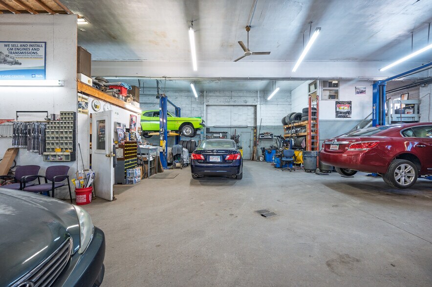 More Photos Of 451 Walpole St, Norwood Freestanding For Sale