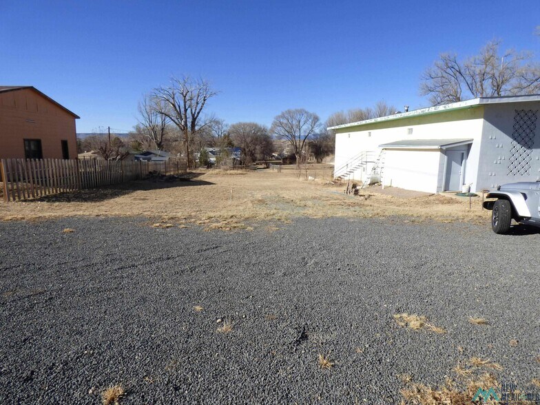 More Photos Of 311 Garfield Ave, Springer Freestanding For Sale