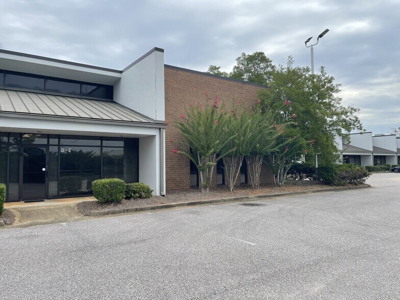 More Photos Of 2770 Gunter Park Dr E, Montgomery Light Manufacturing For Lease