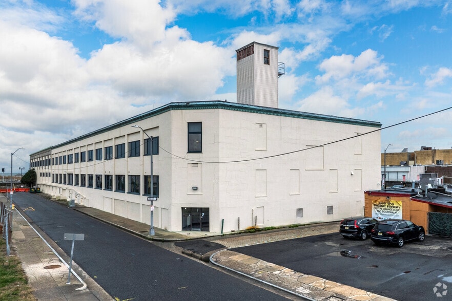 More Photos Of 1325 Boardwalk Ave, Atlantic City Office Residential For Sale