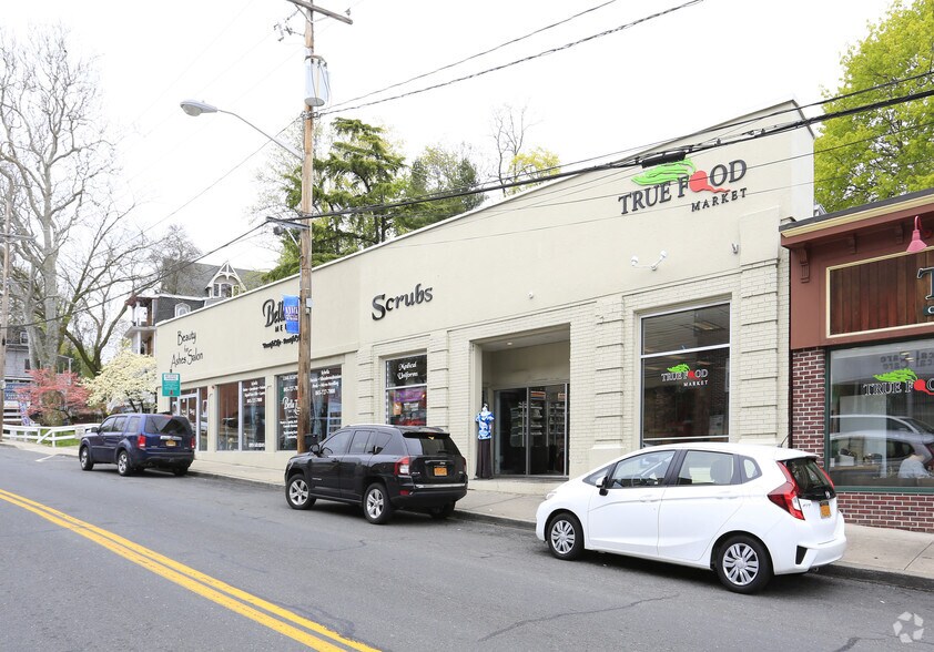 More Photos Of 168-172 Main St, Nyack Storefront For Sale