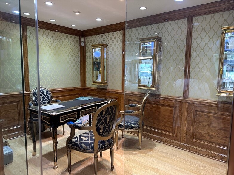 More Photos Of 733 Anderson Ave, Cliffside Park Storefront Retail Residential For Lease