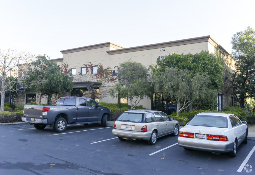 Primary Photo Of 4320 Redwood Hwy, San Rafael Warehouse For Sale