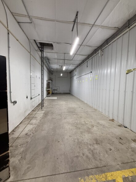 More Photos Of 2075 Ferry Ave, Camden Freestanding For Lease