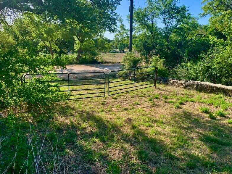 More Photos Of 2209 Ranch Road 620 N, Austin Land For Sale