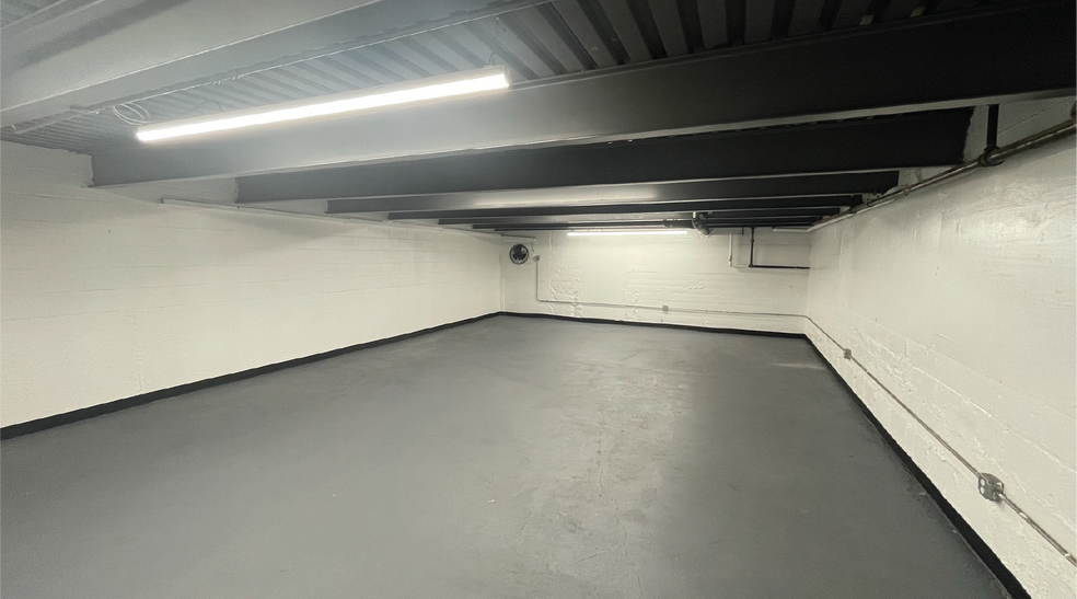 More Photos Of 43-49 10th St, Long Island City Loft Creative Space For Lease