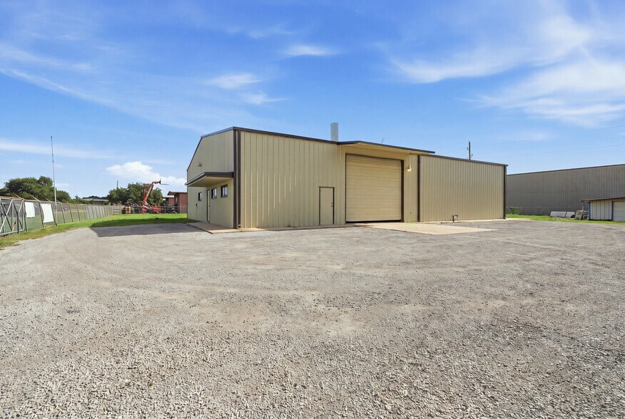 More Photos Of 14715 Park Almeda Dr, Houston Warehouse For Lease