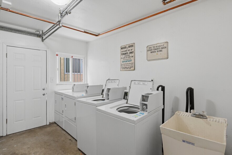 More Photos Of 4470 Euclid Ave, San Diego Apartments For Sale