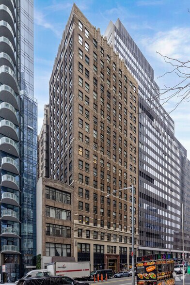 More Photos Of 11 Park Pl, New York Office For Lease