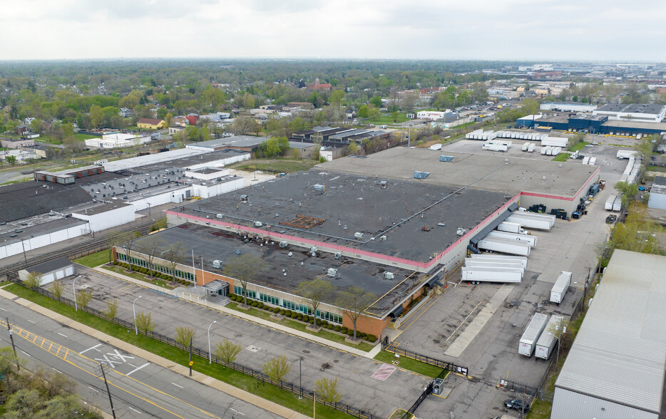 Primary Photo Of 6501 E Nevada Ave, Detroit Manufacturing For Lease