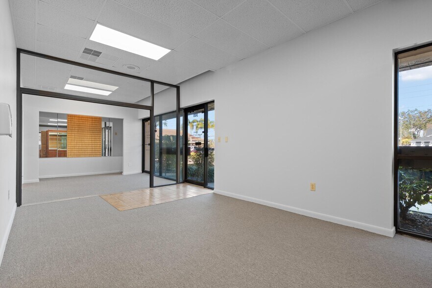 More Photos Of 2339 Sunset Point Rd, Clearwater Medical For Lease