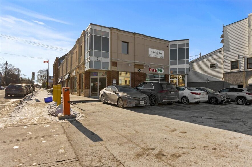 More Photos Of 2 Brock St W, Uxbridge Storefront Retail Office For Lease
