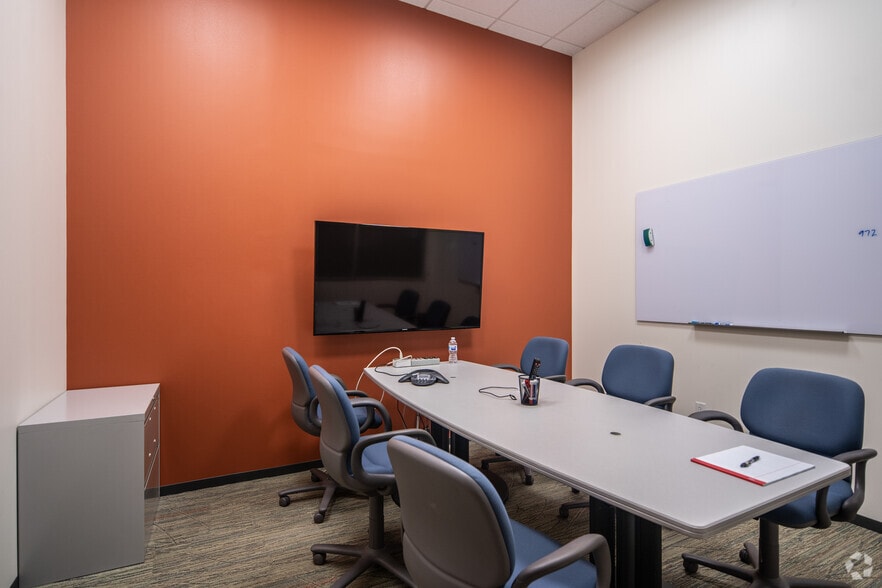 More Photos Of 2701 W Plano Pky, Plano Flex For Lease