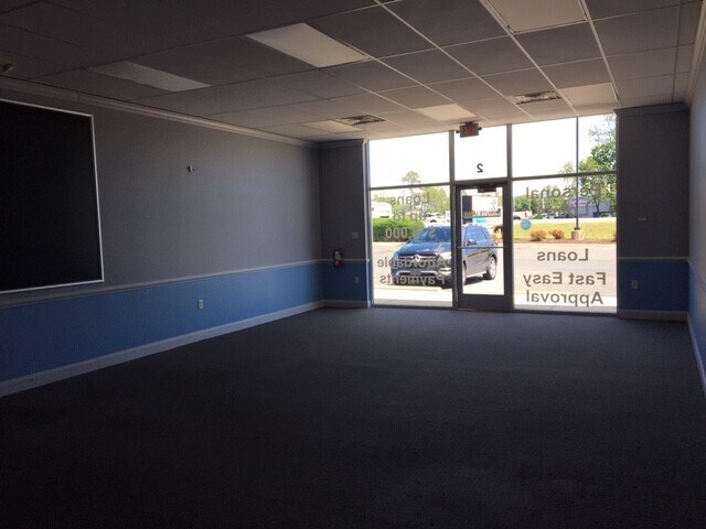 More Photos Of 17884 Coastal Hwy, Lewes Storefront Retail Office For Lease