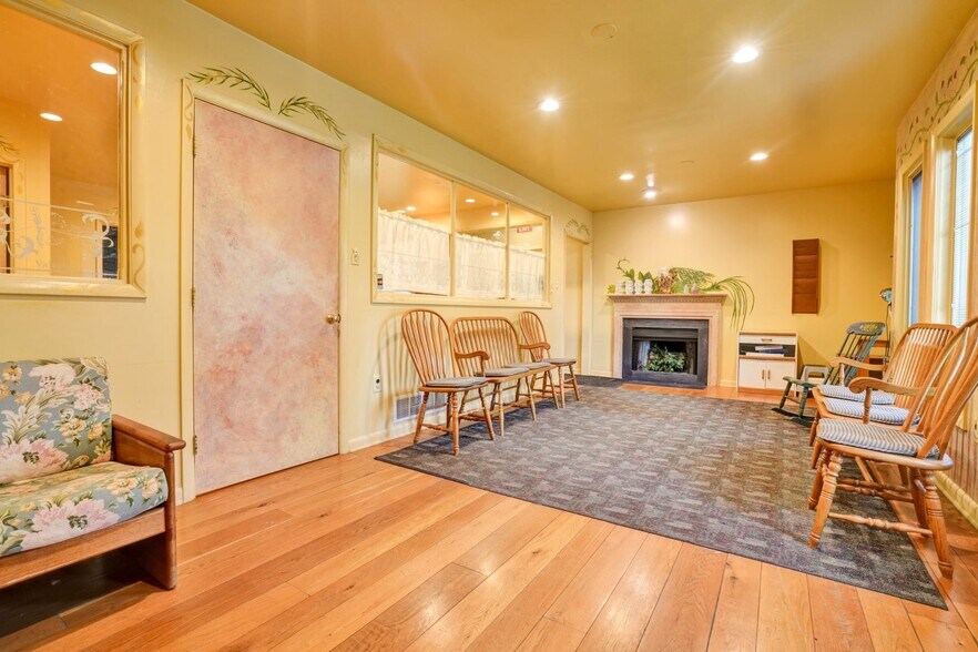 More Photos Of 1220 Valley Forge Rd, Phoenixville Office For Sale