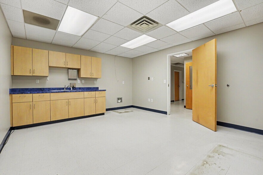 More Photos Of 169 Rawls Rd, Angier Healthcare For Sale