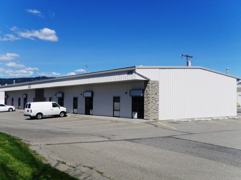 Primary Photo Of 3012 N Sullivan Rd, Spokane Valley Flex For Lease