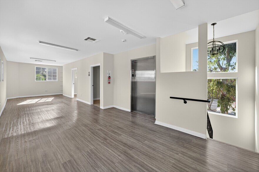 More Photos Of 447 N Prairie Ave, Inglewood Medical For Lease