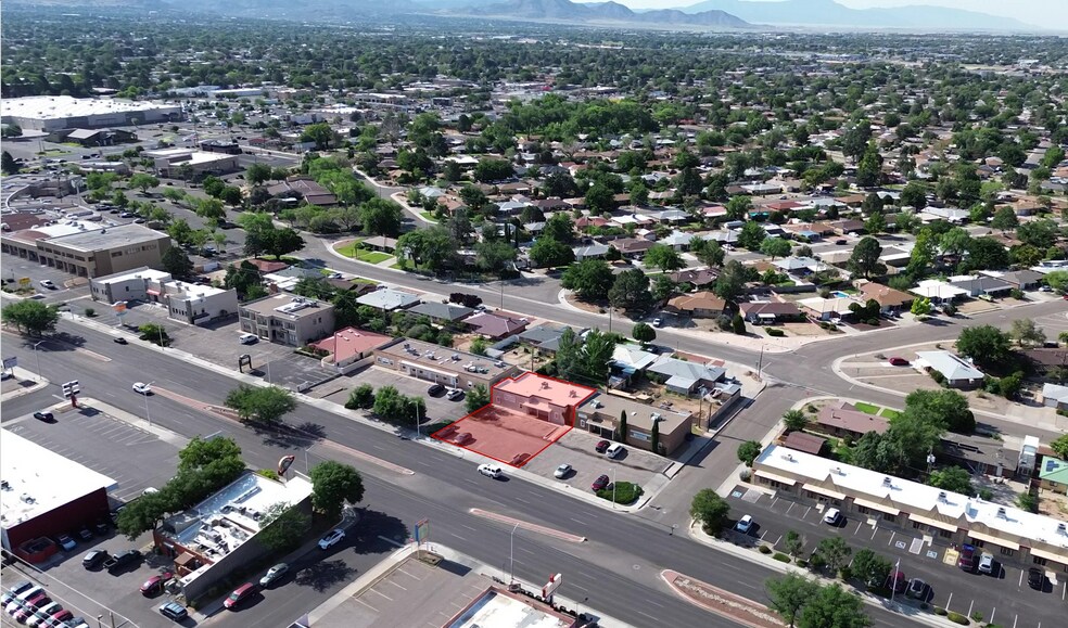 Primary Photo Of 8008 Menaul Blvd NE, Albuquerque Medical For Sale