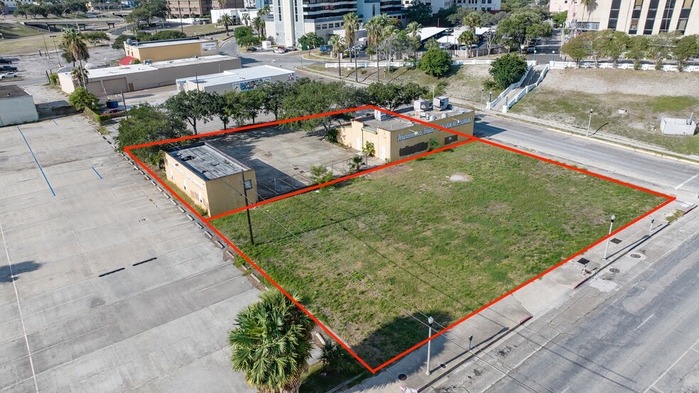 More Photos Of 128 N Mesquite St, Corpus Christi Land For Sale